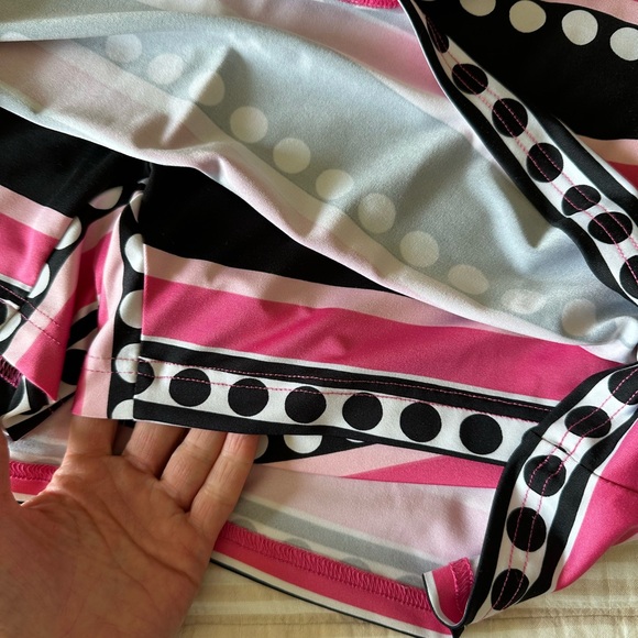 Golftini skort, size large. Worn only a few times for matches. No flaws - Picture 3 of 3